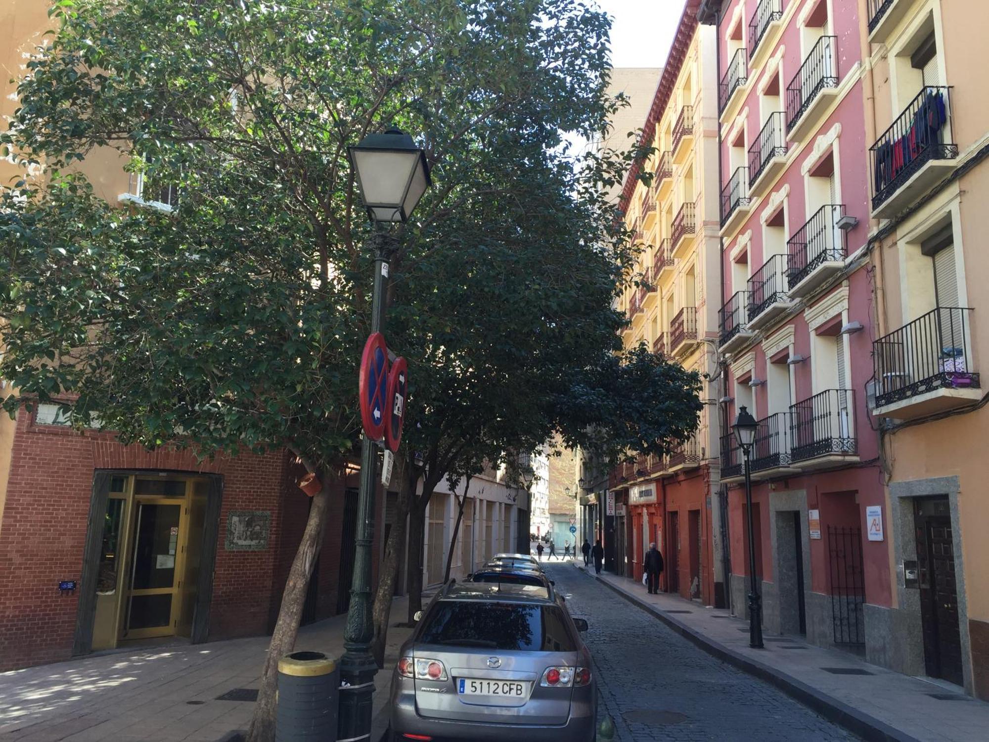 Apartamentos Auhabitat Zaragoza, Edificio De Apartamentos Turisticos エクステリア 写真
