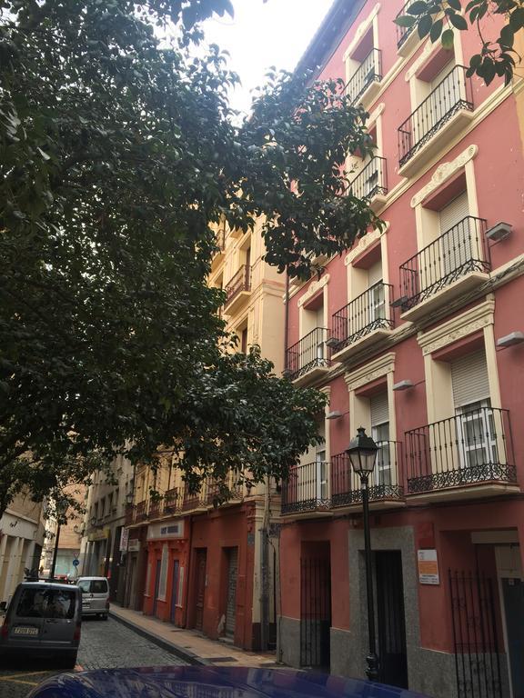 Apartamentos Auhabitat Zaragoza, Edificio De Apartamentos Turisticos エクステリア 写真