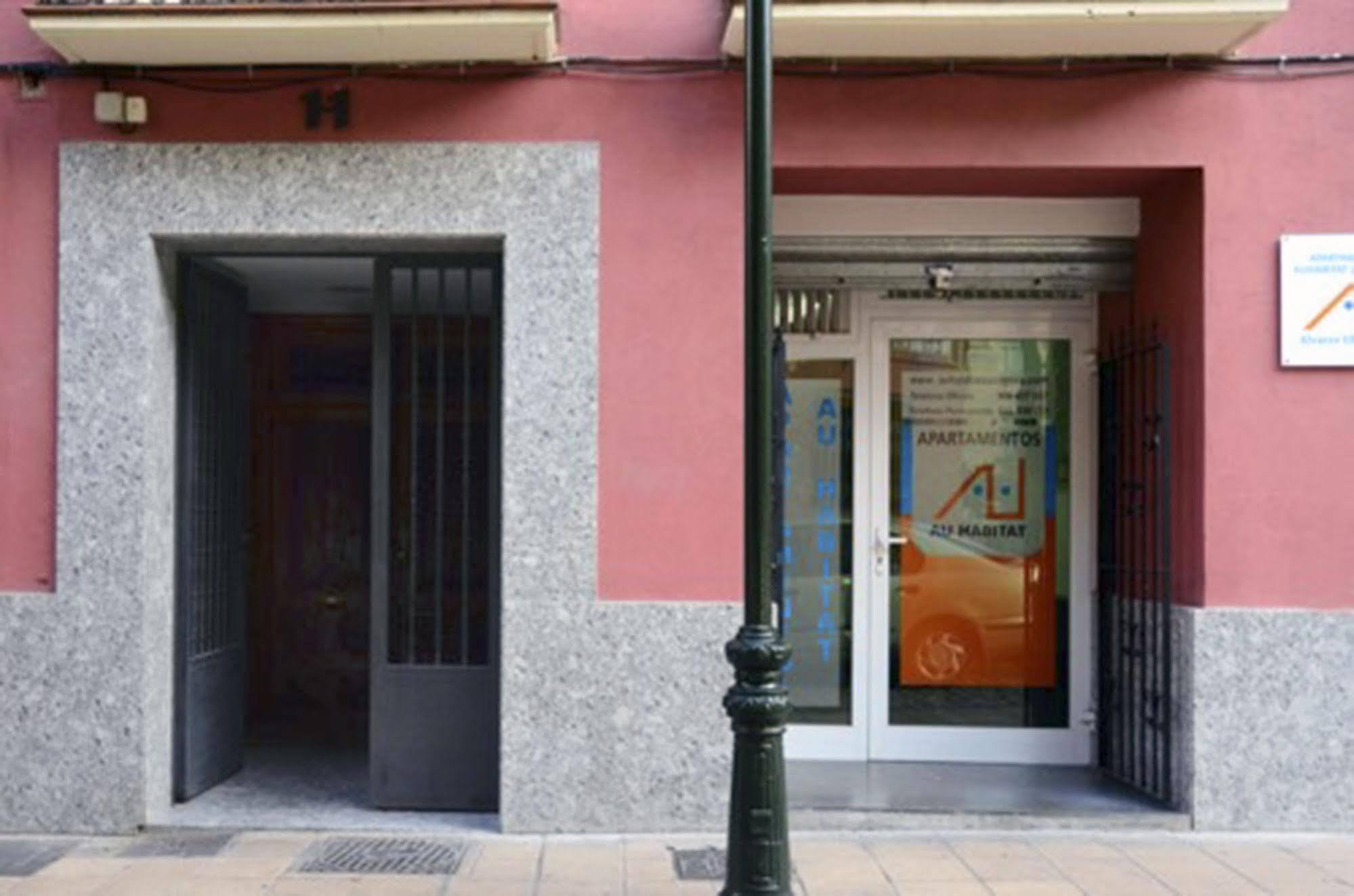 Apartamentos Auhabitat Zaragoza, Edificio De Apartamentos Turisticos エクステリア 写真