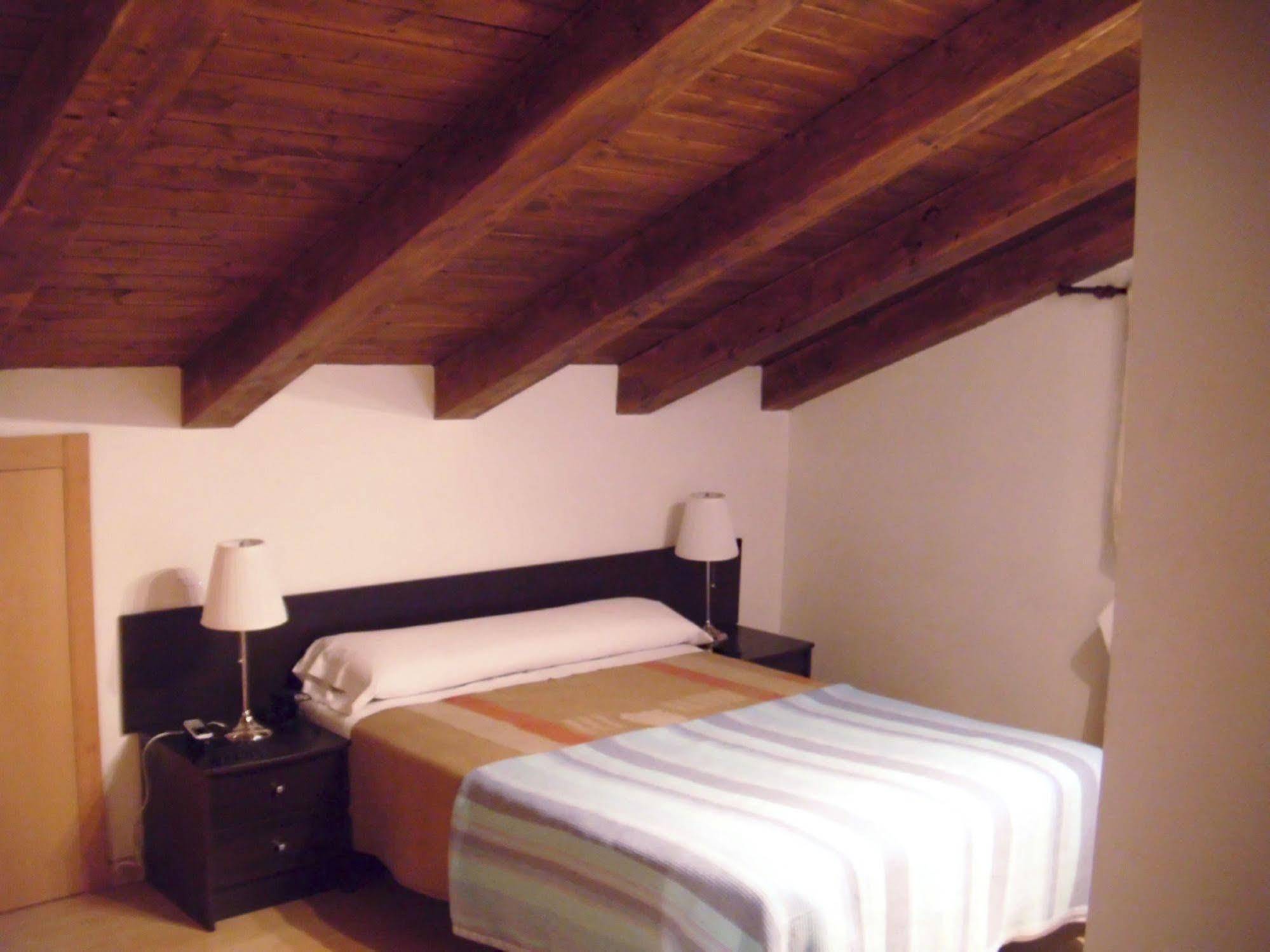 Apartamentos Auhabitat Zaragoza, Edificio De Apartamentos Turisticos エクステリア 写真