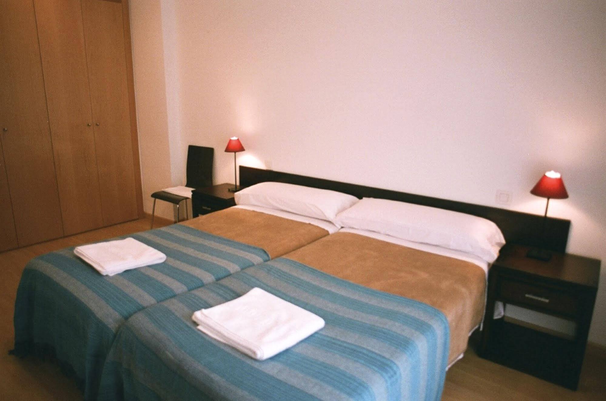 Apartamentos Auhabitat Zaragoza, Edificio De Apartamentos Turisticos エクステリア 写真