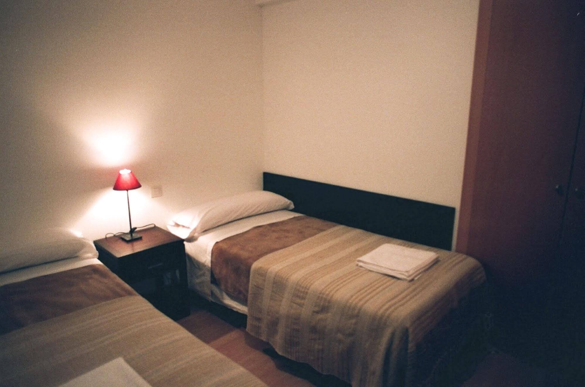 Apartamentos Auhabitat Zaragoza, Edificio De Apartamentos Turisticos エクステリア 写真