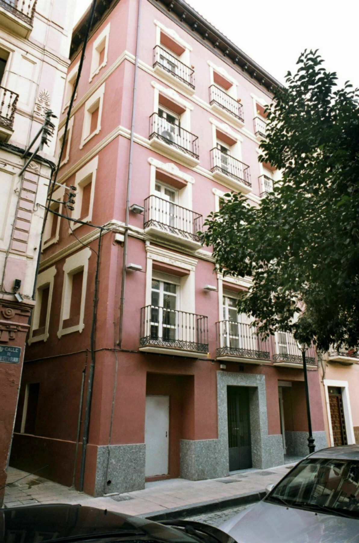 Apartamentos Auhabitat Zaragoza, Edificio De Apartamentos Turisticos エクステリア 写真